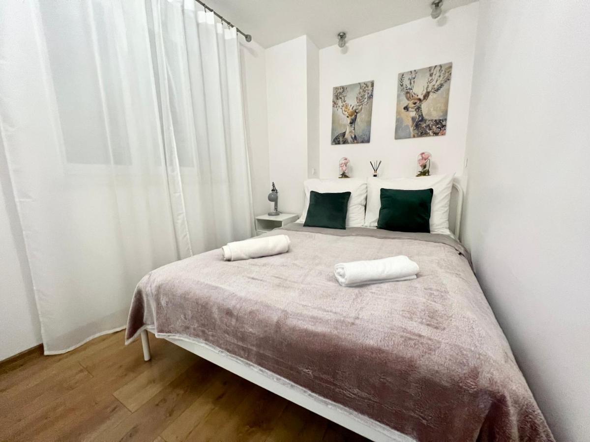 Melody Apartment คราคูฟ ภายนอก รูปภาพ